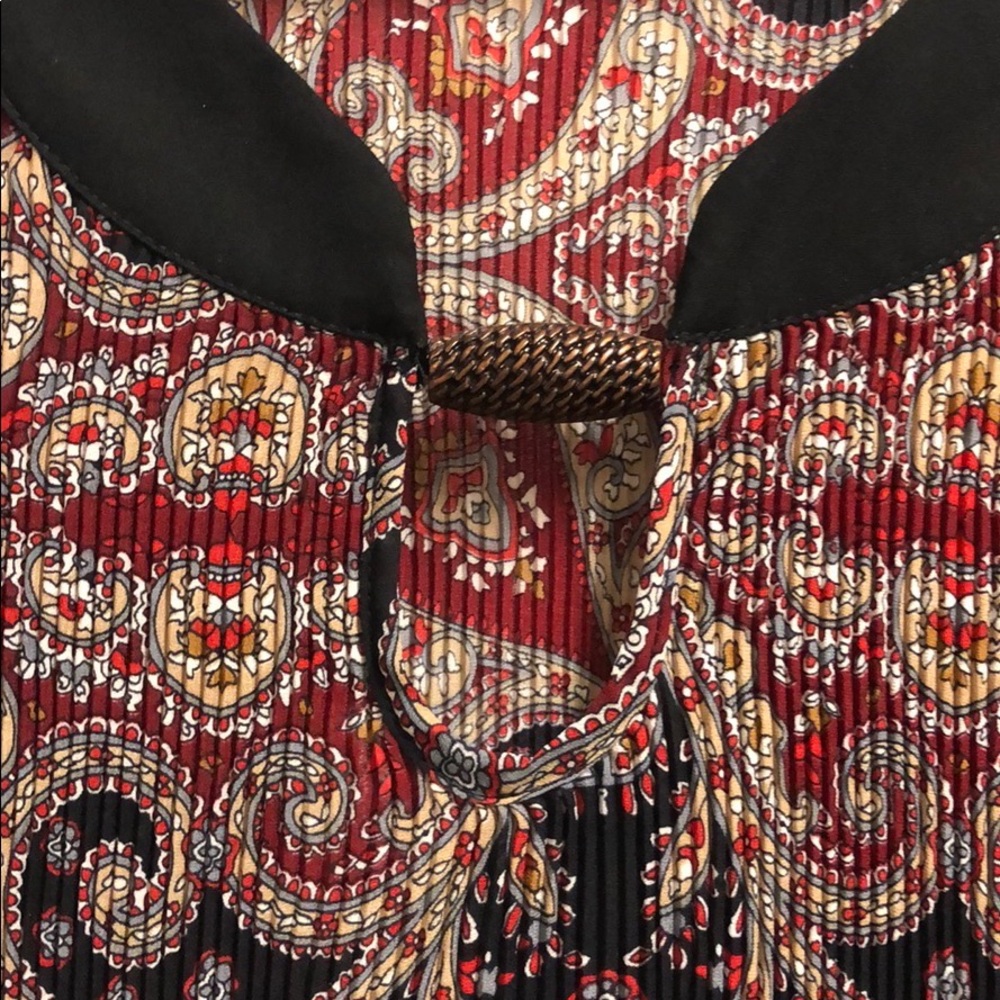 Blouse - Picture 2 of 6